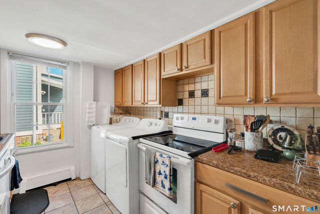 31 Clark Street, New Haven, CT 06511