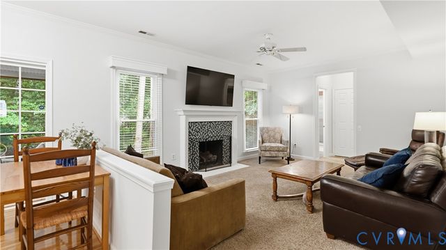 10284 Still Spring Ct, Mechanicsville, VA 23116