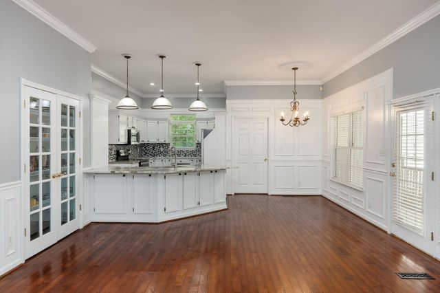 8970 Daisy Dallas Road, Hixson, TN 37343