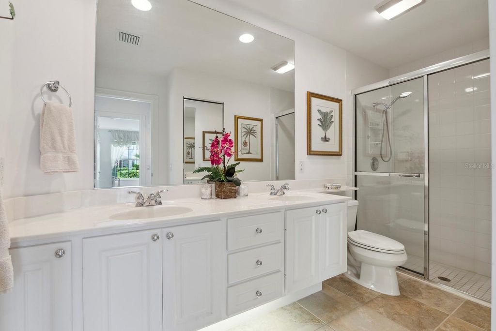 Image 13 of property listing at 28258 ISLET TRAIL, Bonita Springs, FL 34135