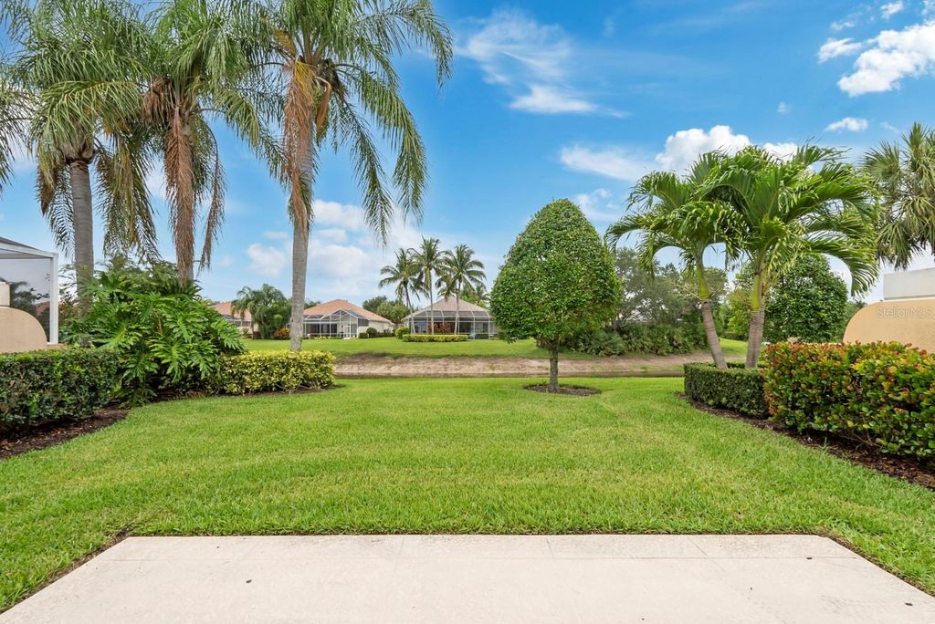 Image 3 of property listing at 28258 ISLET TRAIL, Bonita Springs, FL 34135