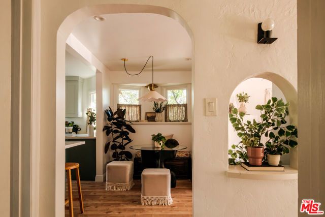 643 N Vendome Street, Los Angeles, CA 90026