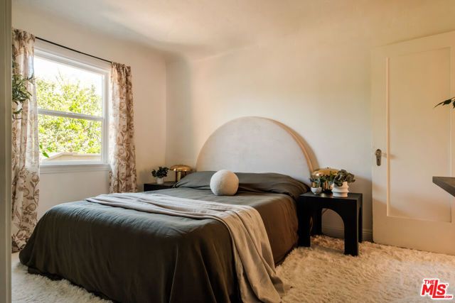 643 N Vendome Street, Los Angeles, CA 90026