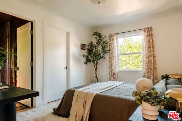 643 N Vendome Street, Los Angeles, CA 90026