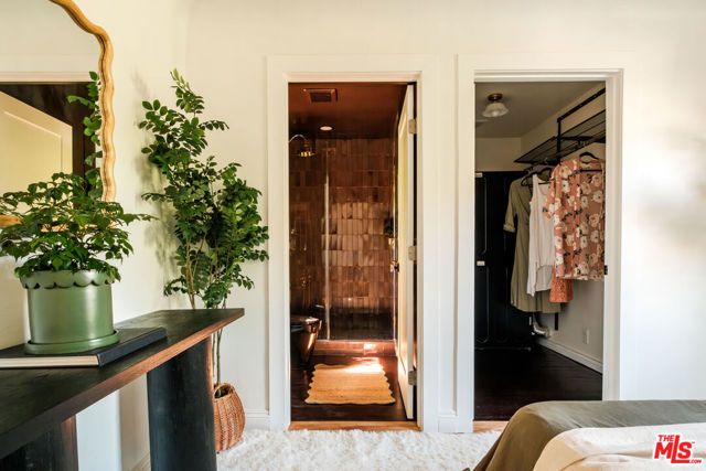 643 N Vendome Street, Los Angeles, CA 90026