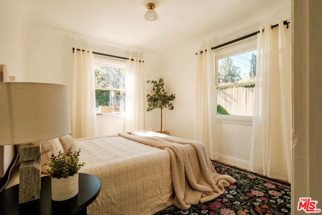 643 N Vendome Street, Los Angeles, CA 90026