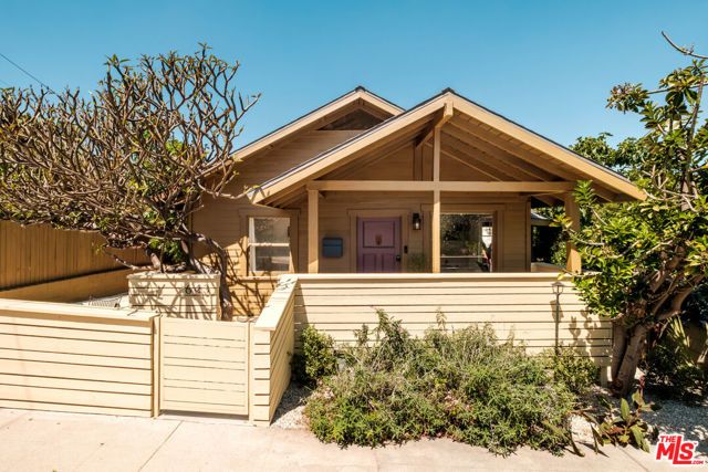 643 N Vendome Street, Los Angeles, CA 90026