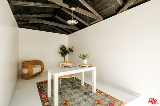 643 N Vendome Street, Los Angeles, CA 90026