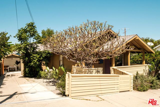 643 N Vendome Street, Los Angeles, CA 90026