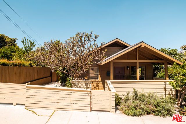 643 N Vendome Street, Los Angeles, CA 90026