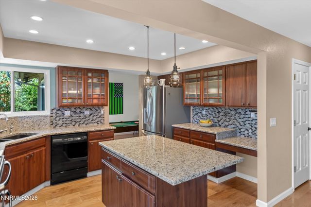 5225 Canyon Crest Court, Sparks, NV 89436