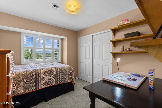 5225 Canyon Crest Court, Sparks, NV 89436