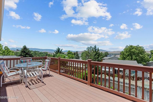 5225 Canyon Crest Court, Sparks, NV 89436