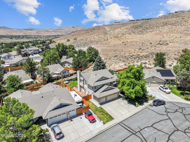 5225 Canyon Crest Court, Sparks, NV 89436