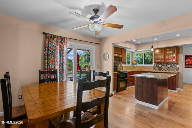 5225 Canyon Crest Court, Sparks, NV 89436