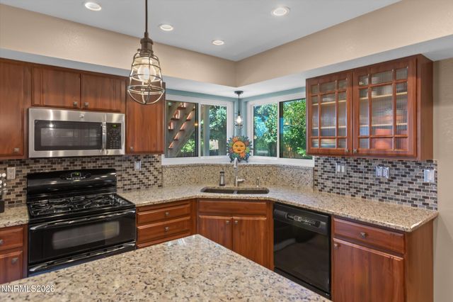 5225 Canyon Crest Court, Sparks, NV 89436