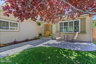 5225 Canyon Crest Court, Sparks, NV 89436