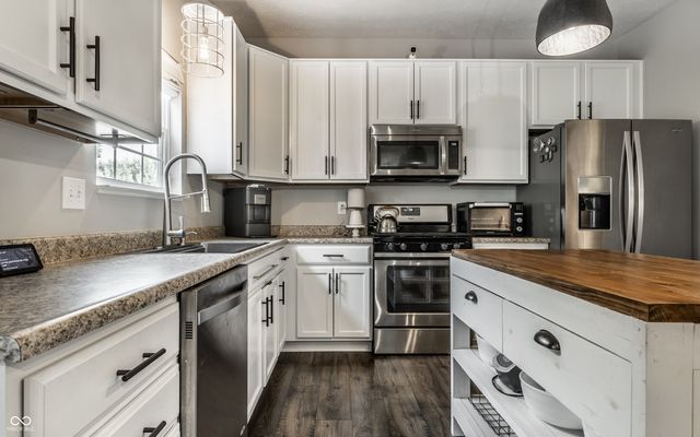 13934 Parley Court, Fishers, IN 46038