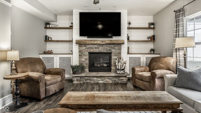 13934 Parley Court, Fishers, IN 46038