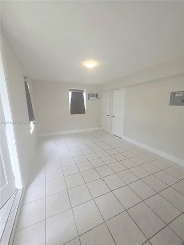 1112 SW 11th St 2, Miami, FL 33129