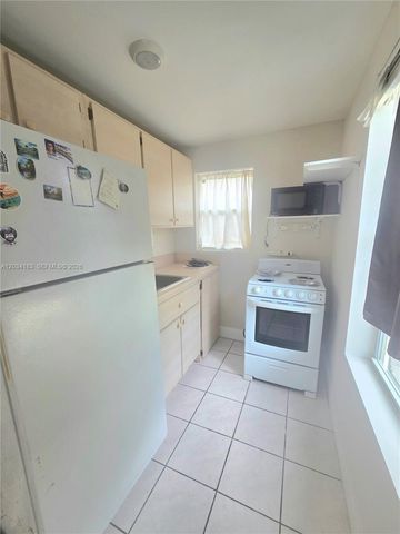 1112 SW 11th St 2, Miami, FL 33129