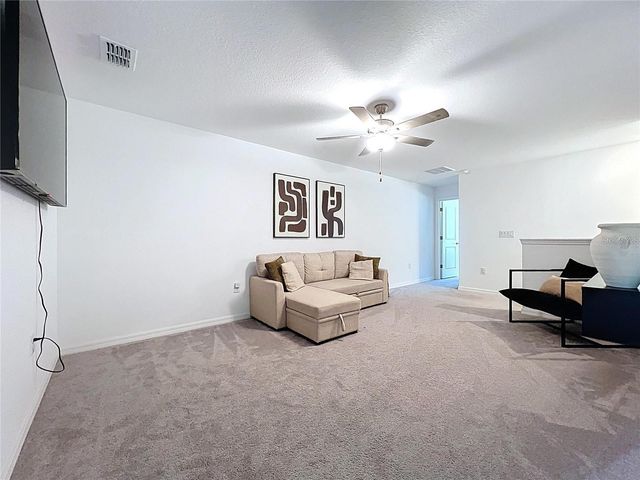 32046 POWDERPUFF MIMOSA DRIVE, San Antonio, FL 33576