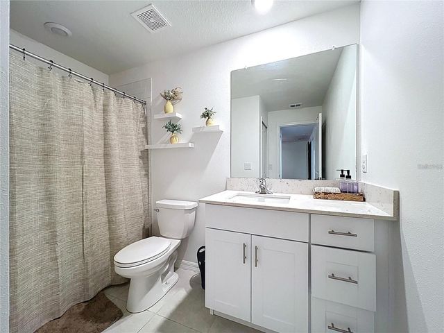 32046 POWDERPUFF MIMOSA DRIVE, San Antonio, FL 33576