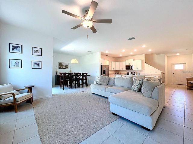 32046 POWDERPUFF MIMOSA DRIVE, San Antonio, FL 33576