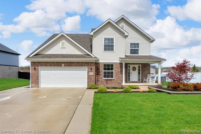 27070 Celtic Drive, Flat Rock, MI 48134