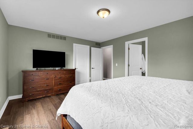 27070 Celtic Drive, Flat Rock, MI 48134