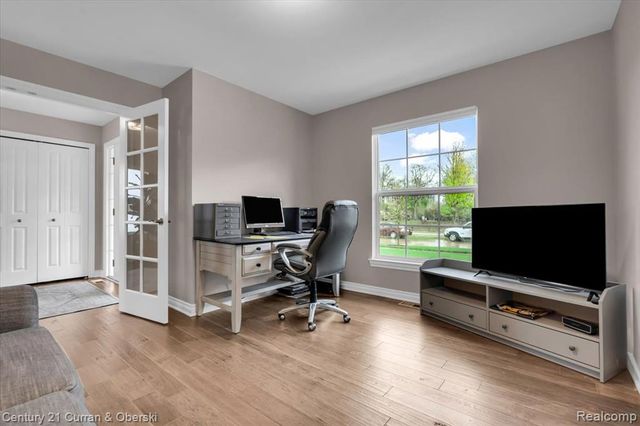 27070 Celtic Drive, Flat Rock, MI 48134