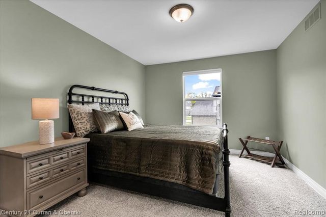 27070 Celtic Drive, Flat Rock, MI 48134