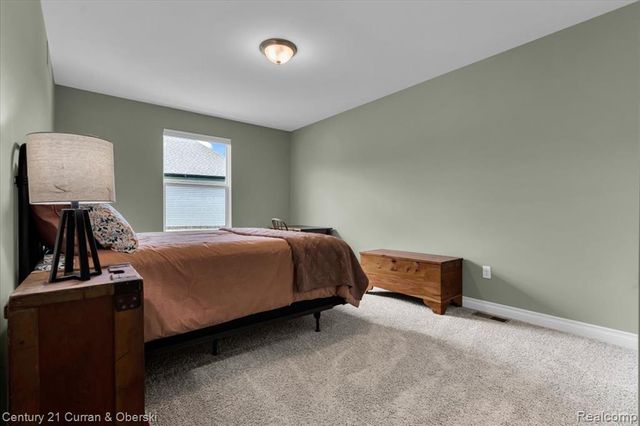 27070 Celtic Drive, Flat Rock, MI 48134