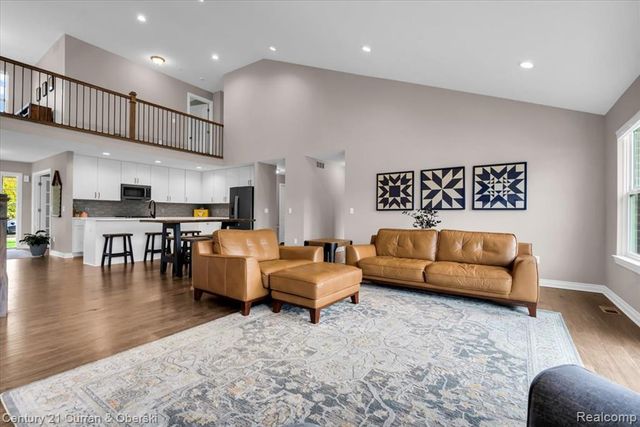 27070 Celtic Drive, Flat Rock, MI 48134