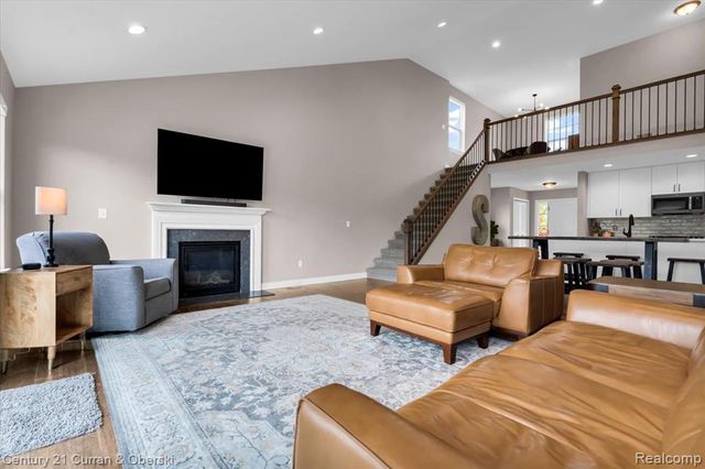 27070 Celtic Drive, Flat Rock, MI 48134