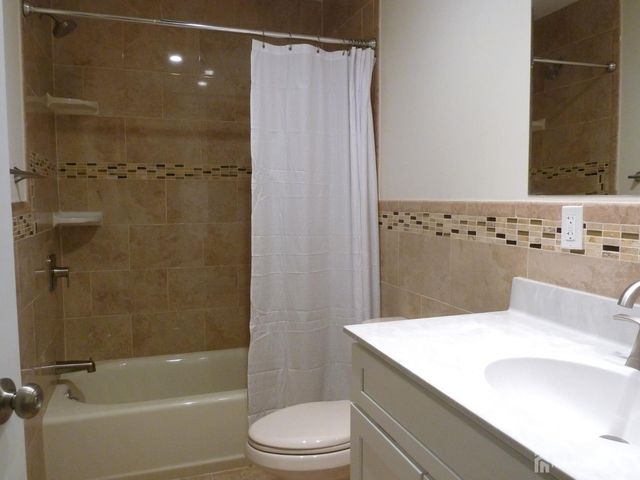 114 Longfield Court, East Brunswick, NJ 08816