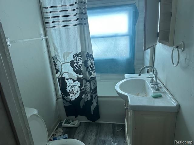 142 Perkins Street, Pontiac, MI 48342