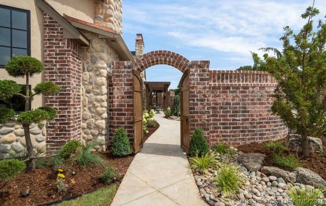 3820 W Orlando Street, Broken Arrow, OK 74011