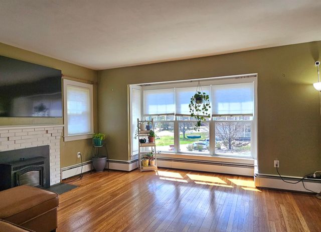 66 Lookout Hill Road, Peterborough, NH 03458