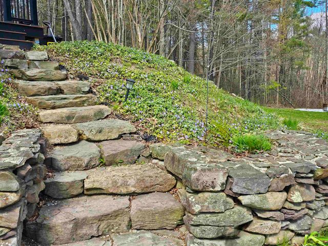 66 Lookout Hill Road, Peterborough, NH 03458