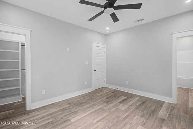 212 Avenue B, Waveland, MS 39576