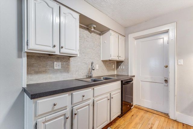 1026 N Perry Ave, Wichita, KS 67203