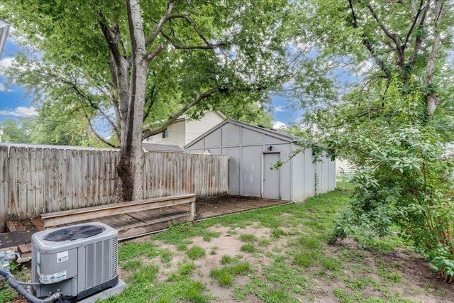 1026 N Perry Ave, Wichita, KS 67203