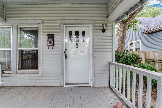 1026 N Perry Ave, Wichita, KS 67203