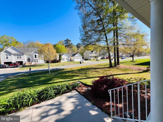 213 FOREST AVE, Colonial Beach, VA 22443