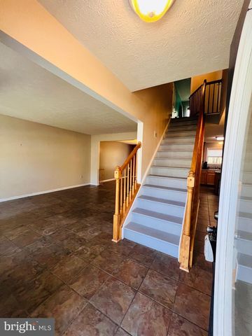 213 FOREST AVE, Colonial Beach, VA 22443