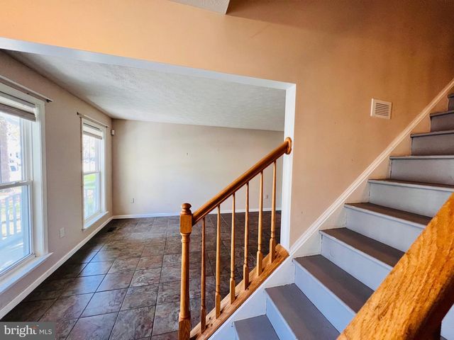 213 FOREST AVE, Colonial Beach, VA 22443