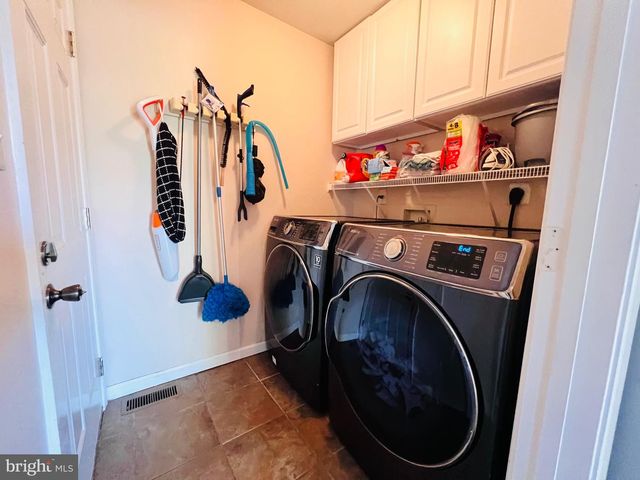 213 FOREST AVE, Colonial Beach, VA 22443