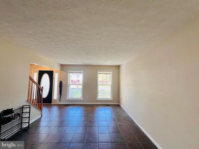 213 FOREST AVE, Colonial Beach, VA 22443