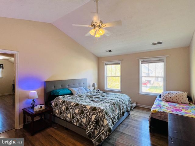 213 FOREST AVE, Colonial Beach, VA 22443
